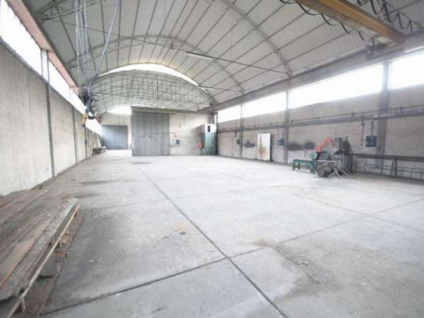 Foto Capannone industriale in affitto a Lucca 1200 mq  Rif: 1004912