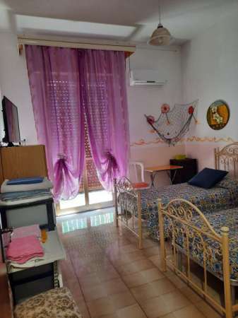 Foto CASA  X  OPERAI  - IMPIEGATI  USO FORESTERIA AD AVOLA  SR