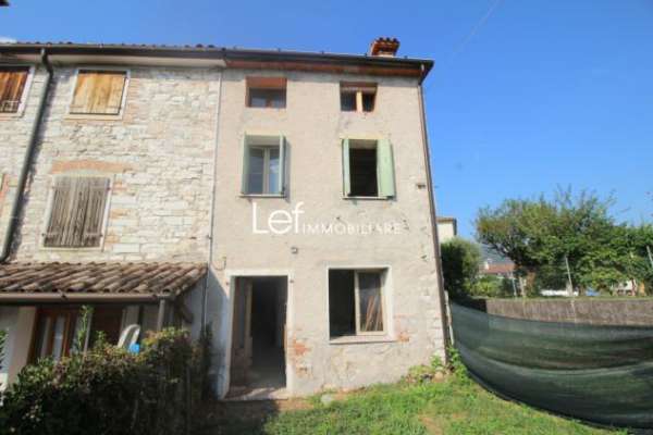 Foto CASA AFFIANCATA di 5 vani e di 123 mq (VALDOBBIADENE) rif. LC48