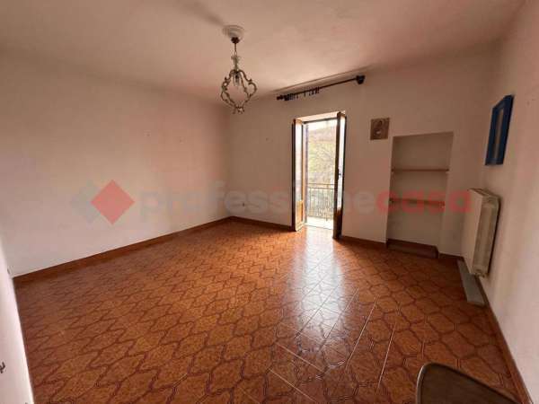 Foto Casa indipendente in affitto a Avezzano