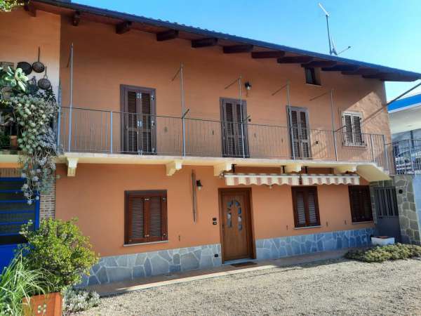 Foto Casa indipendente in affitto a Avigliana