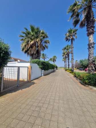 Foto Casa indipendente in affitto a Brindisi
