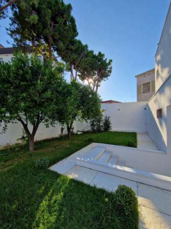 Foto Casa indipendente in affitto a Brindisi