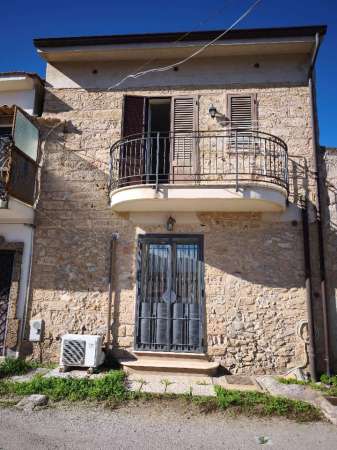 Foto Casa indipendente in affitto a Carini