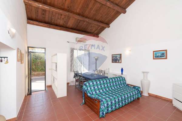 Foto Casa indipendente in affitto a Catania