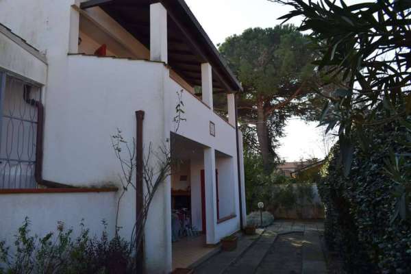 Foto Casa indipendente in Affitto a Comacchio Lido di Volano
