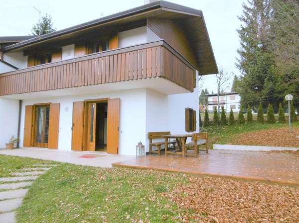 Foto Casa indipendente in affitto a Gallio