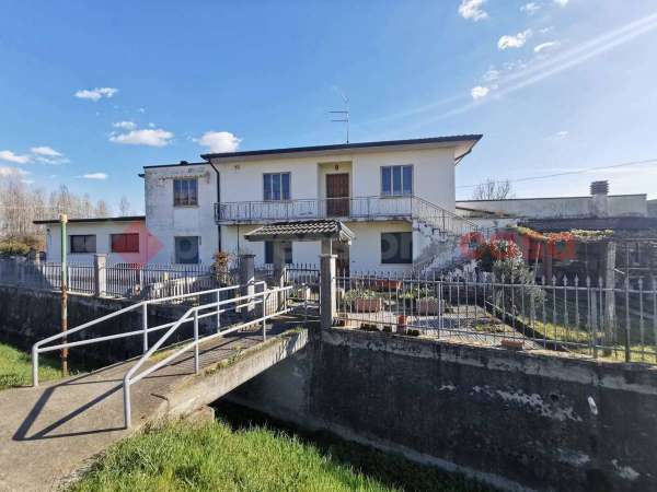 Foto Casa indipendente in Affitto a Gazzo Veronese