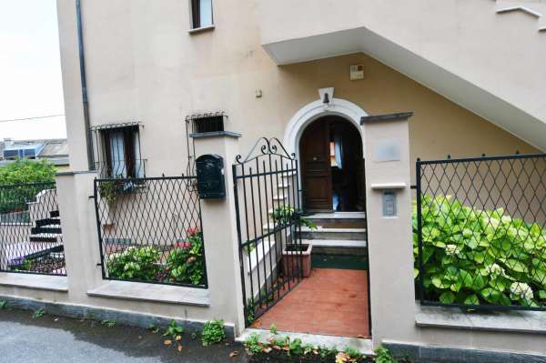 Foto Casa indipendente in affitto a Genova