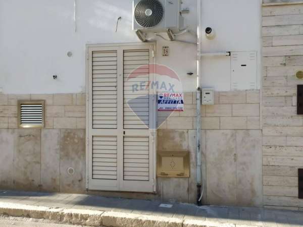 Foto Casa indipendente in affitto a Manfredonia