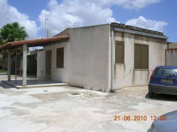 Foto Casa indipendente in affitto a Menfi