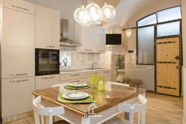 Foto Casa indipendente in affitto a Putignano