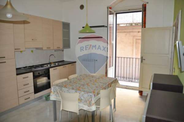 Foto Casa Indipendente in affitto a Ragusa, Centro