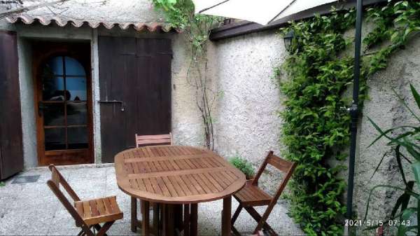 Foto Casa indipendente in Affitto a San Felice del Benaco