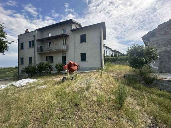 Foto Casa indipendente in affitto a Santa Maria Della Versa
