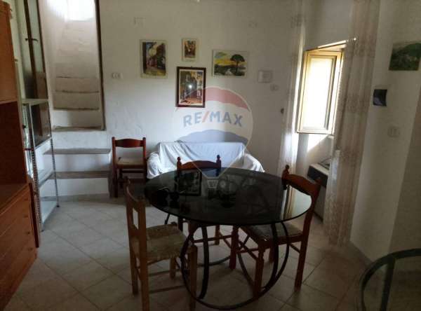 Foto Casa indipendente in affitto a Sessa Aurunca