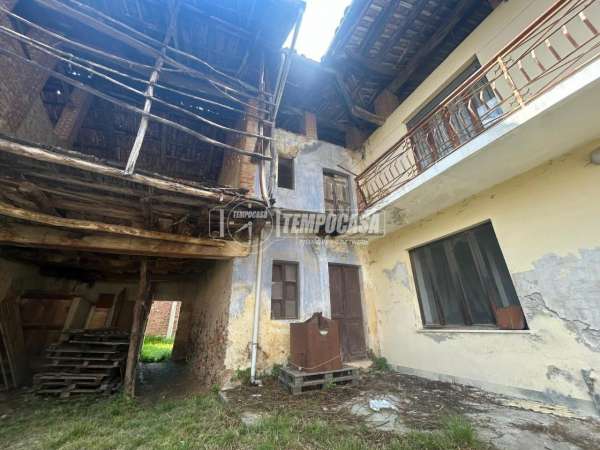 Foto Casa indipendente in affitto a Vauda Canavese