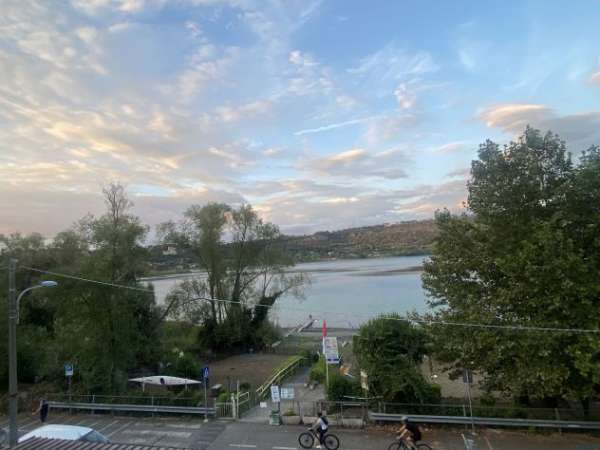 Foto Casa sul lago di Castel Gandolfo