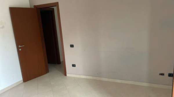 Foto CASAL LUMBROSO TRILOCALE NON ARREDATO CON DOPPI SERVIZI CANTINA E P POSTO AUTO