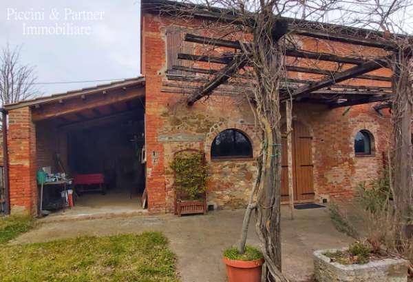 Foto Casale in affitto a Torrita di Siena