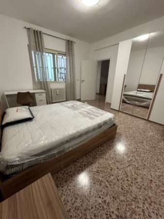 Foto Casamassima: Camere studentesse