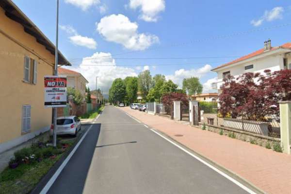 Foto CASELLE TRILOCALE CON GIARDINO+TERRAZZO+BOX AUTO