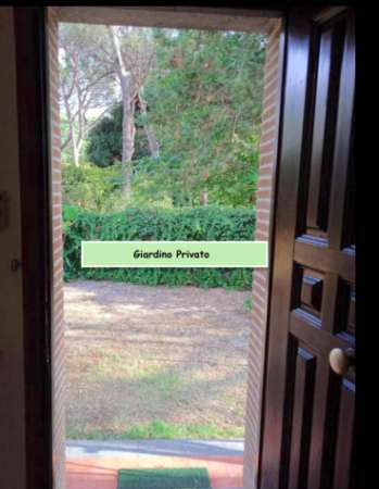 Foto CASSIA LA GIUSTINIANA MONOLOCALE ARREDATO CON GIARDINO PRIVATO E POSTO AUTO SCOP