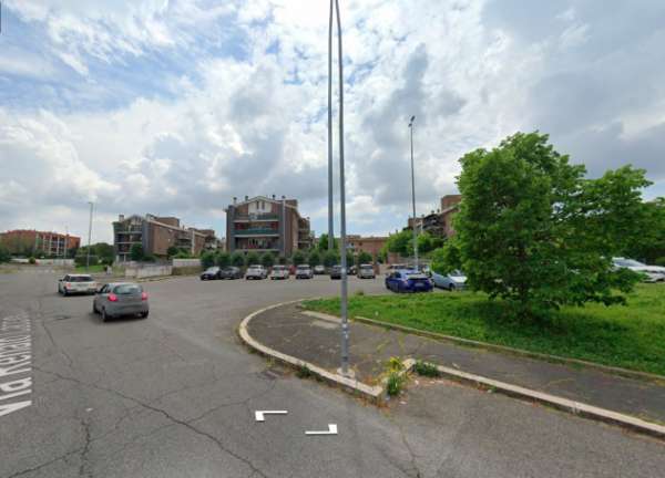 Foto CASTEL DI LEVA TRILOCALE CON DOPPI SERVIZI E POSTO AUTO