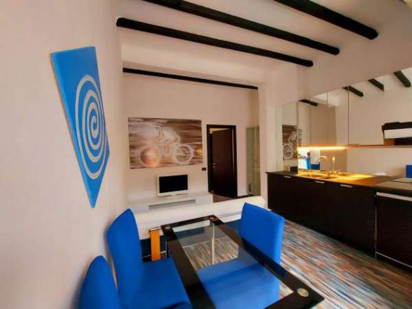 Foto Center Milan flat with terrace Corso Italia
