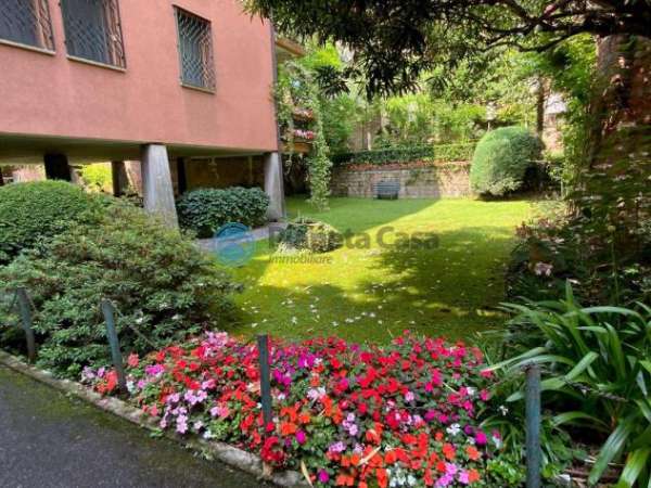 Foto CENTRO STORICO: bicamere in elegante residence