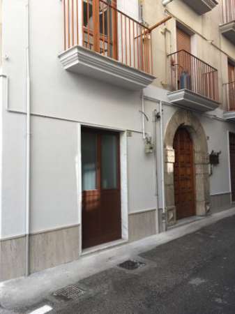 Foto Cesinali centro bilocale arredato