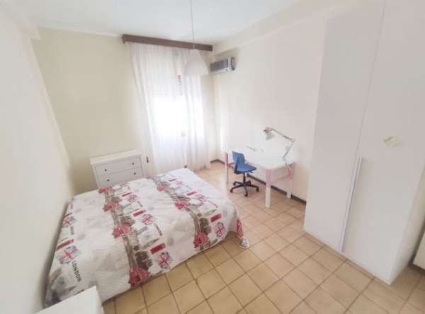 Foto CHIETI SCALO 2 SINGOLE MATRIMONIALI VIA PESCARA/VIA PESCASSEROLI VICINO CAMPUS