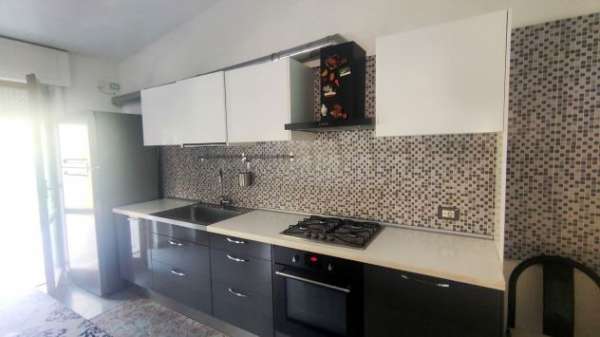 Foto CHIETI SCALO X2 STUDENTESSE SOLO 2 CAMERE VIA PESCARA CON SUPER TERRAZZO