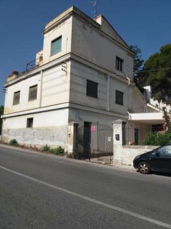 Foto CIRCONV. ALTA, VILLA CAROLINA,