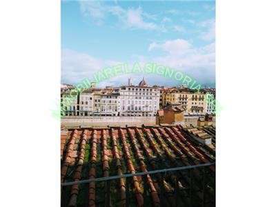 Foto CIVILE ABITAZIONE - PIAZZA PITTI-PONTE VECCHIO-COSTA SAN GIORGIO