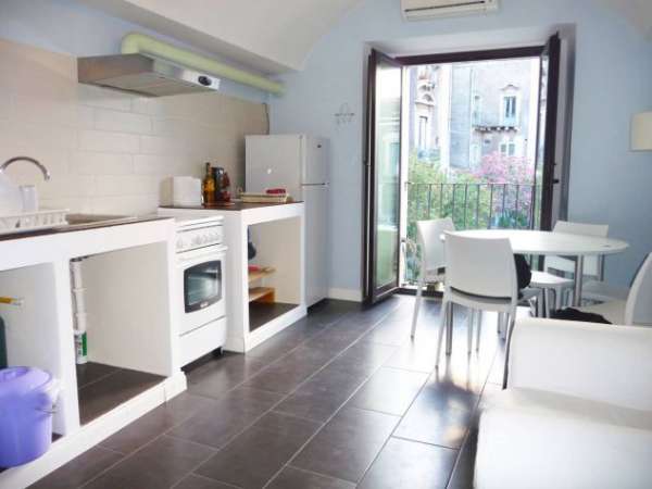 Foto Civita:  bivani ampio ammobiliato