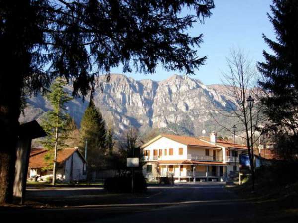 Foto CLAUZETTO (pn) fz.Pradis   locazione appartamenti arredati contratto a termine
