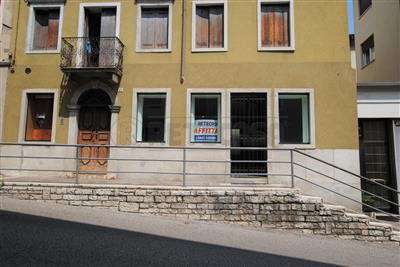 Foto Commerciale a Valdagno