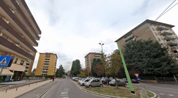 Foto comodo appartamento ristrutturato comodo per Milano-500 eu