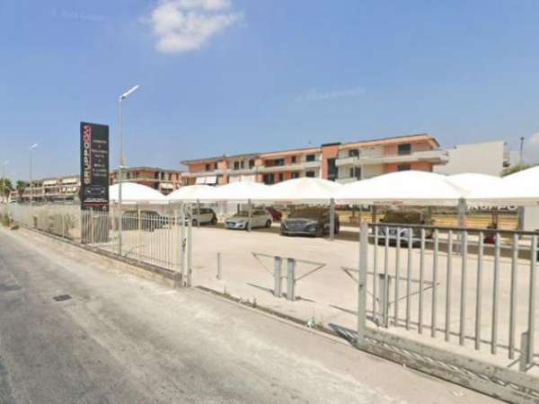 Foto Complesso terziario in Via Forche Caudine