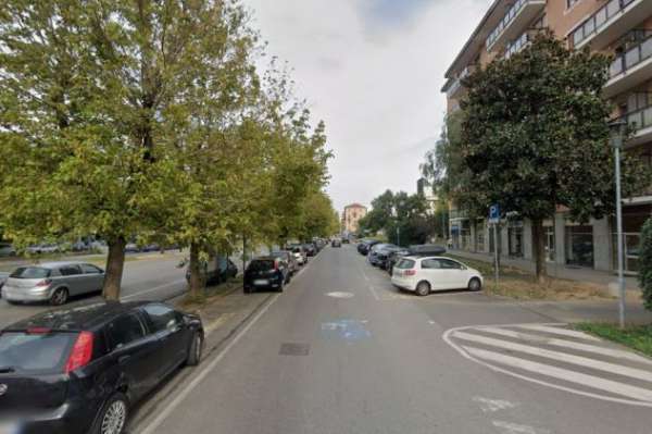 Foto CORSO FRANCIA GRAZIOSSIMO TRILOCALE CON TERRAZZO+BOX AUTO