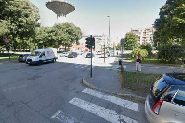 Foto CORSO TELESIO DECOROSO TRILOCALE RISTRUTTURATO