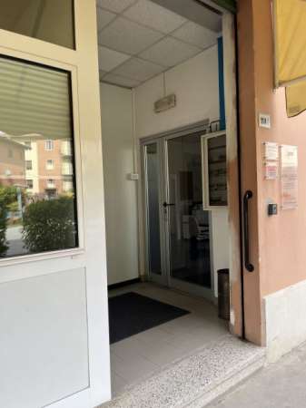 Foto Coworking affitto quattro giorni al mese (un gg a settimana)