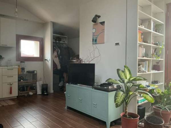 Foto Delizioso monolocale con grande terrazzo