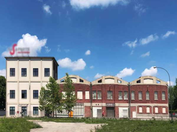 Foto DEPOSITI E MAGAZZINI SVARIATE METRATURE / POSTO AUTO-MOTO-CAMPER TEMPORANEI