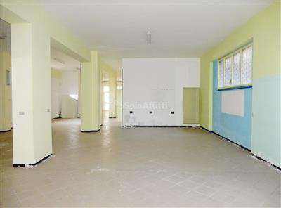 Foto Deposito a Stadio - Ospedale, Catanzaro