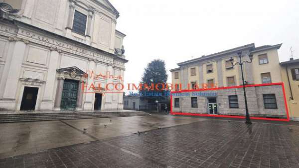Foto DESIO, PIAZZA CONCILIAZIONE 10 - VENDESI IMMOBILE COMMERCIALE 530 MQ ca.