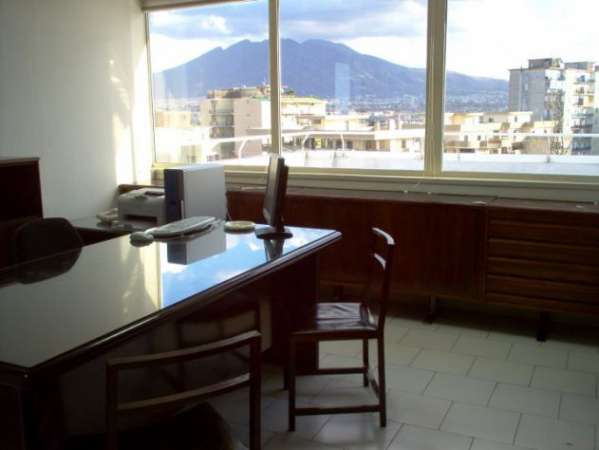 Foto Domiciliazione legale incluso ufficio arredato, sala riunioni o postazione di lavoro 99 mese