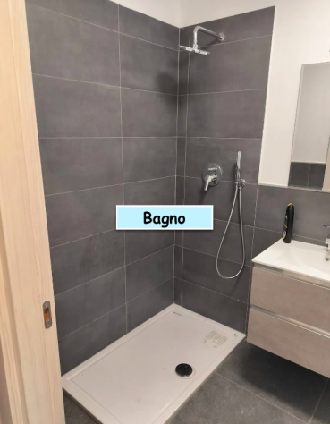 Foto DRAGONCELLO BILOCALE ARREDATO CON BALCONE E POSTO AUTO SCOPERTO