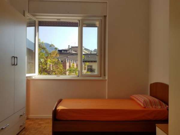 Foto Due posti letto in camera doppia per matricole universitarie